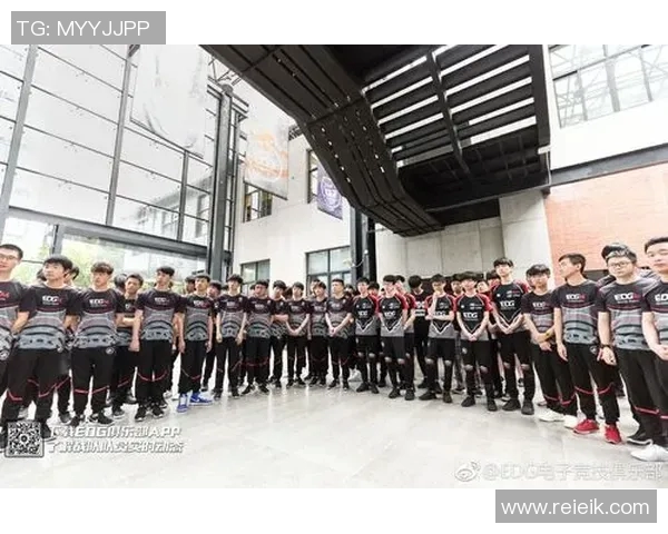 电竞实时数据解析EDG与TES比赛的关键经验与教训总结 电竞实时数据解析EDG与TES比赛的关键经验与教训总结